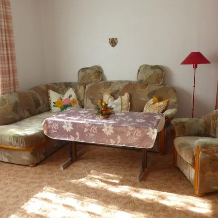 Apartment Ferienwohnung Zur *