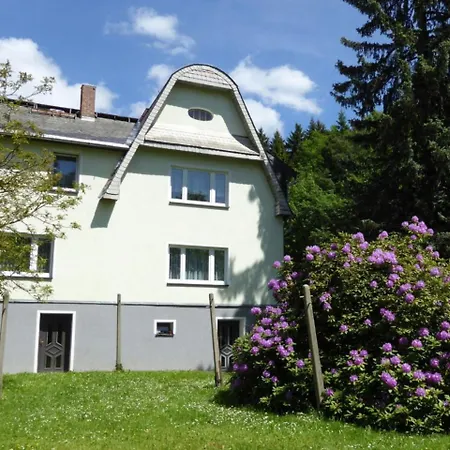 Apartment Ferienwohnung Zur *